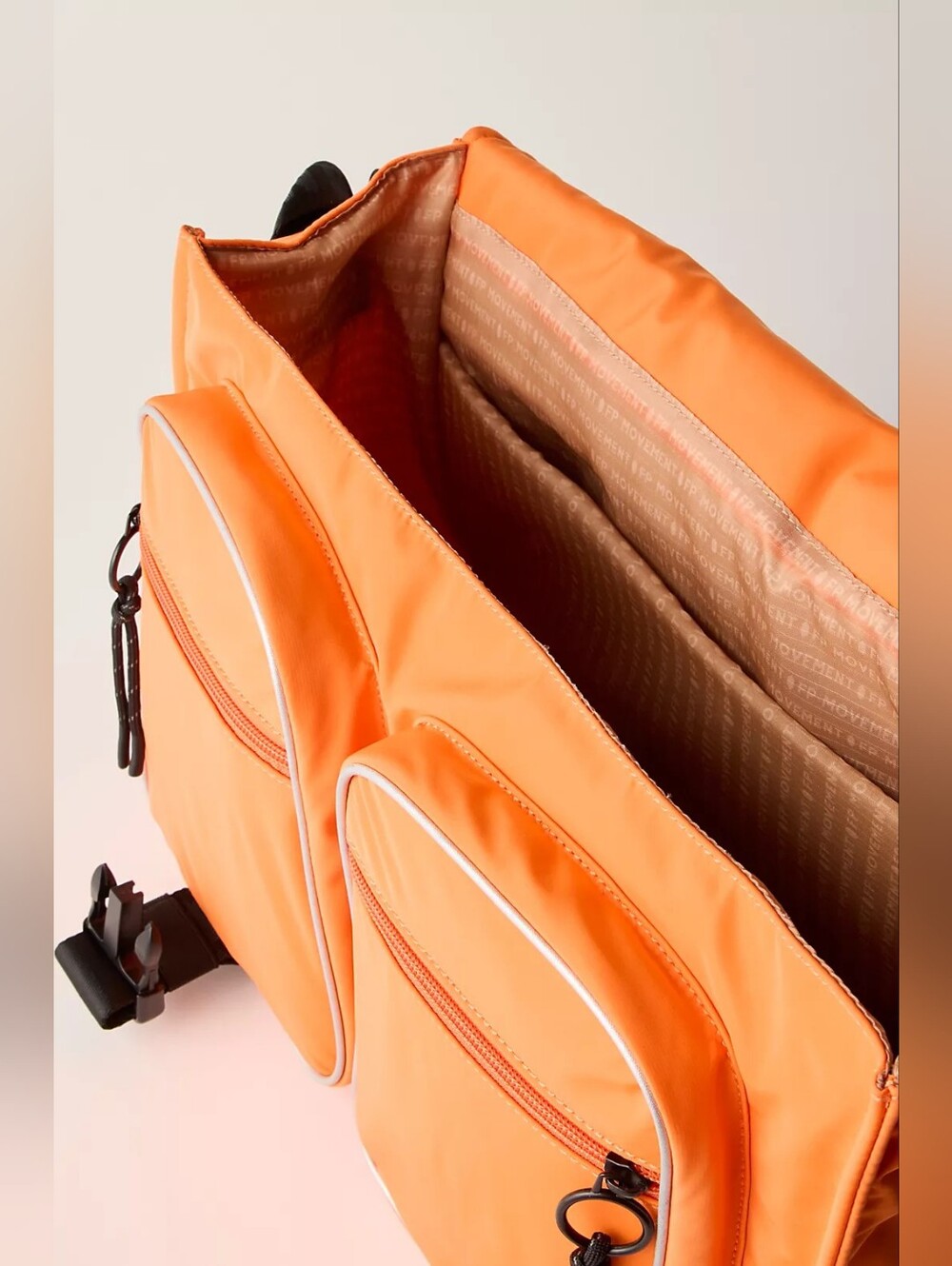 FP Movement In Motion Messenger Bag/Orange - Picture 4 of 15
